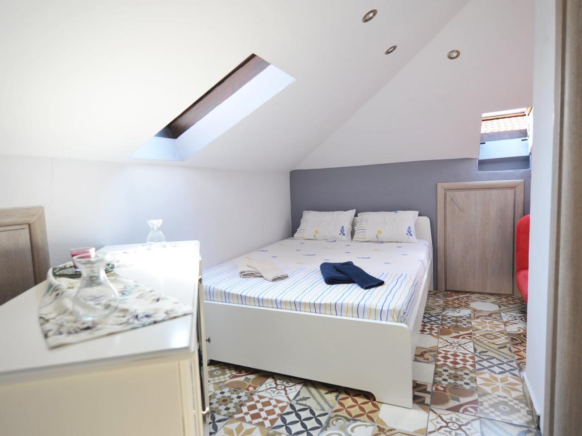 Alice Wonderland Home Nea Flogita Halkidiki Exterior photo