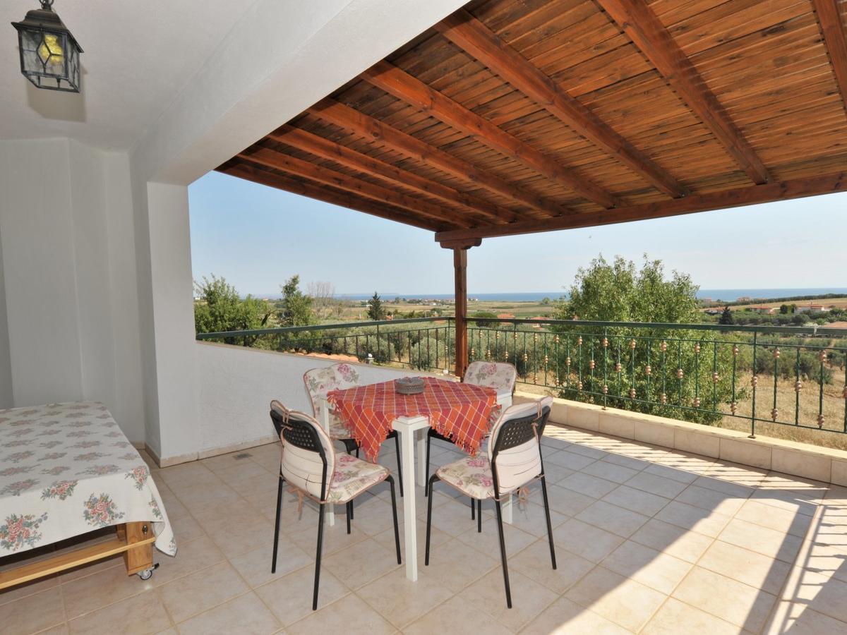 Alice Wonderland Home Nea Flogita Halkidiki Exterior photo