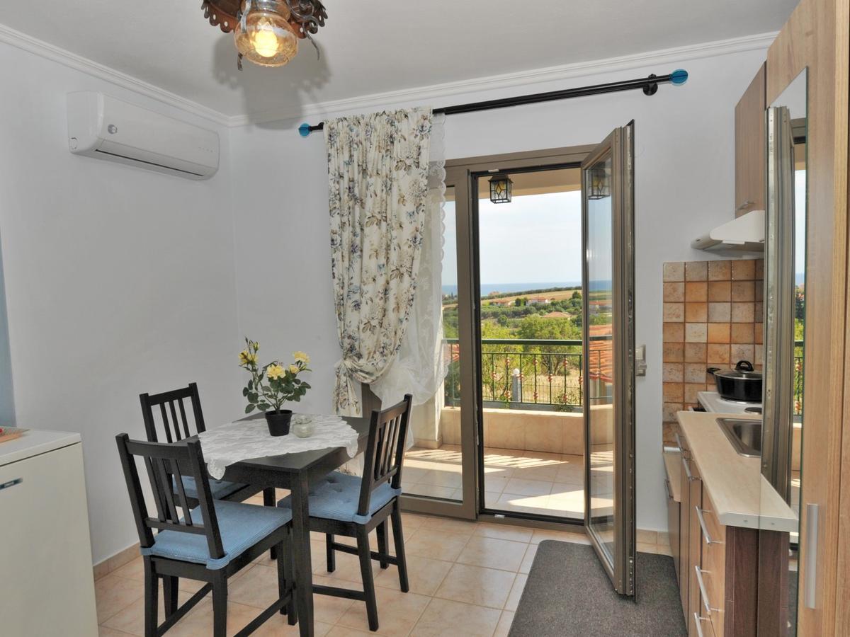 Alice Wonderland Home Nea Flogita Halkidiki Exterior photo