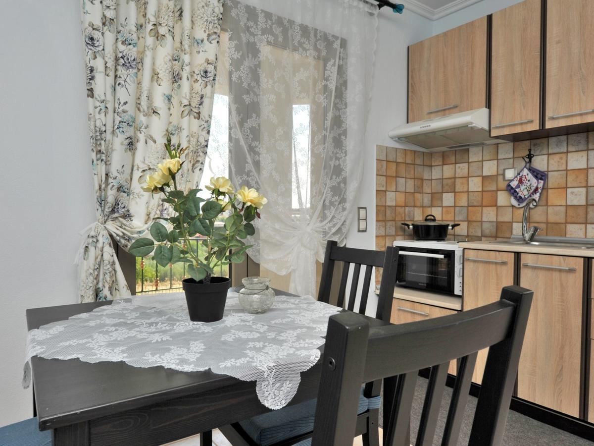 Alice Wonderland Home Nea Flogita Halkidiki Exterior photo