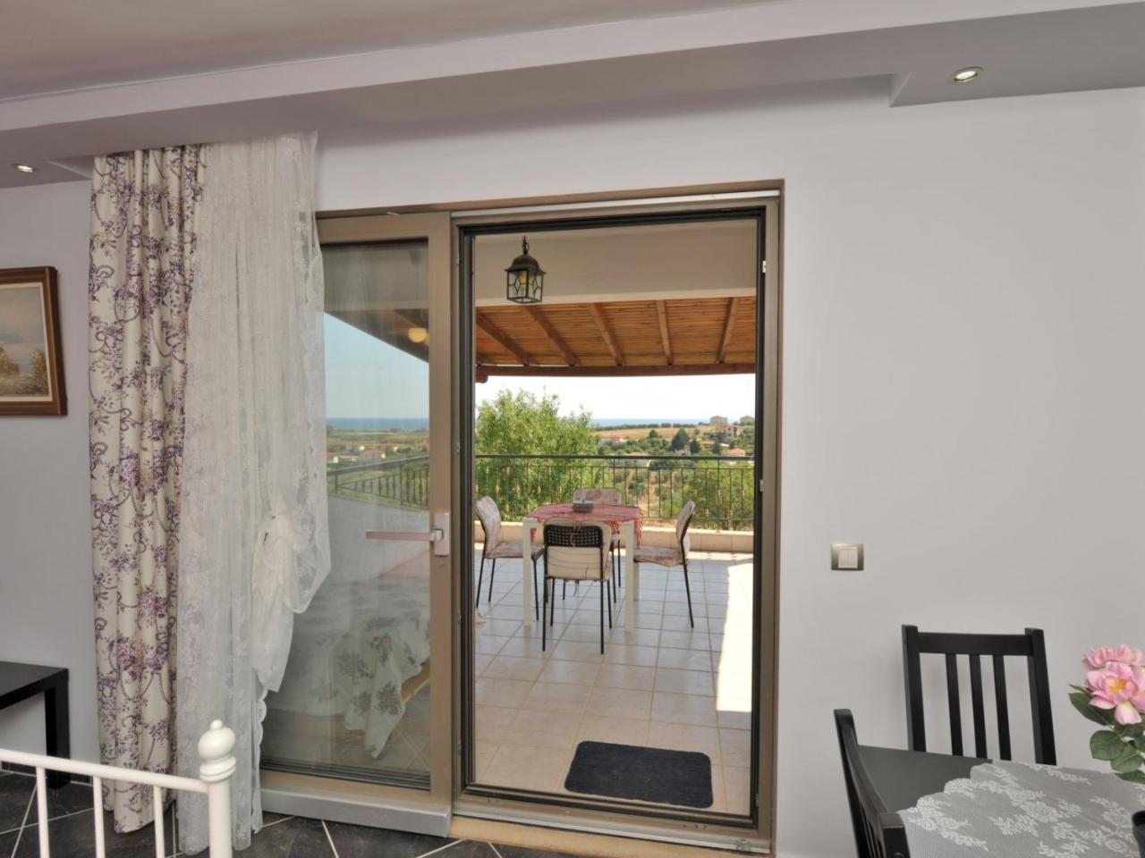 Alice Wonderland Home Nea Flogita Halkidiki Exterior photo